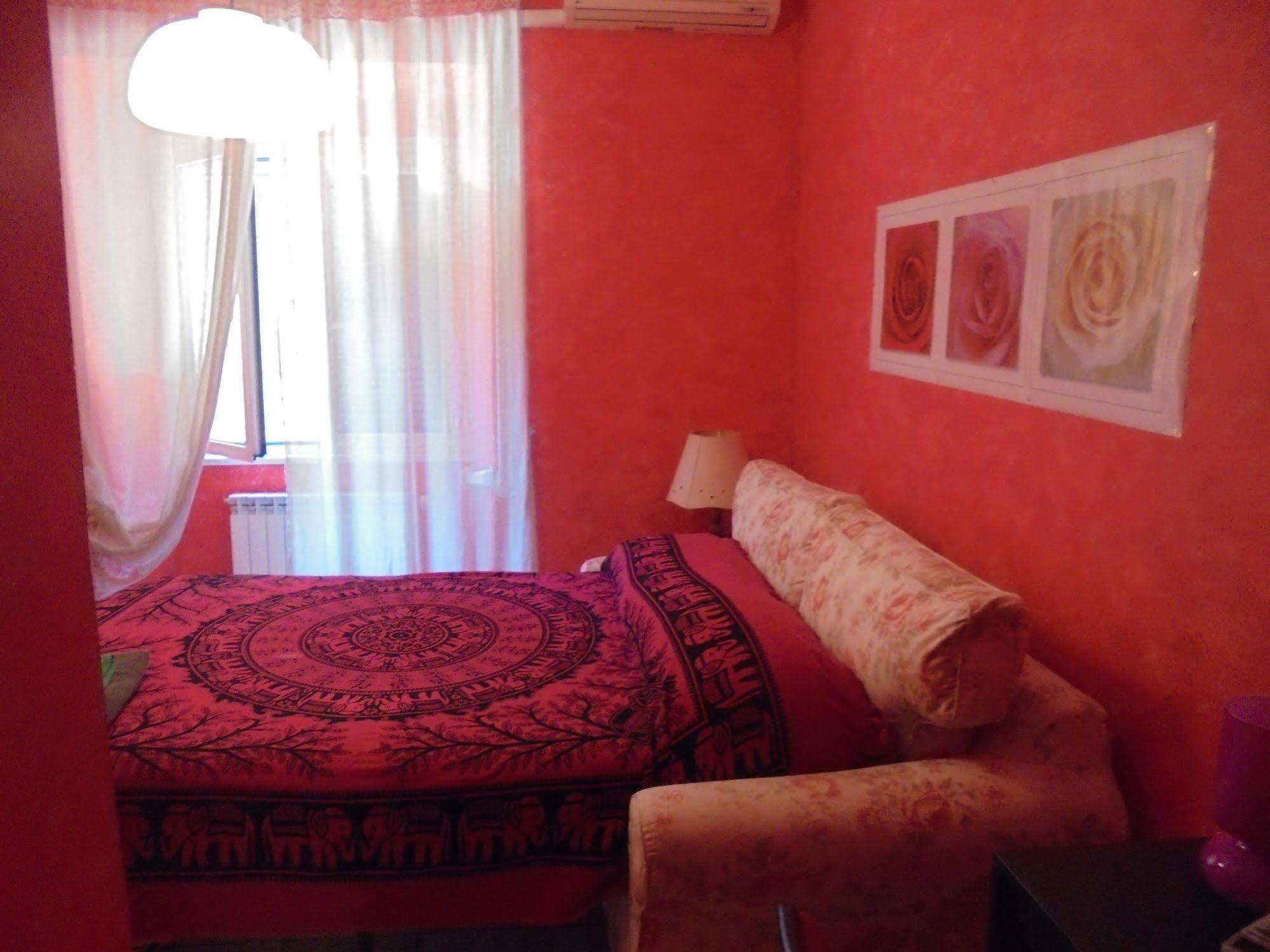 Max House Bed and Breakfast Rome Buitenkant foto
