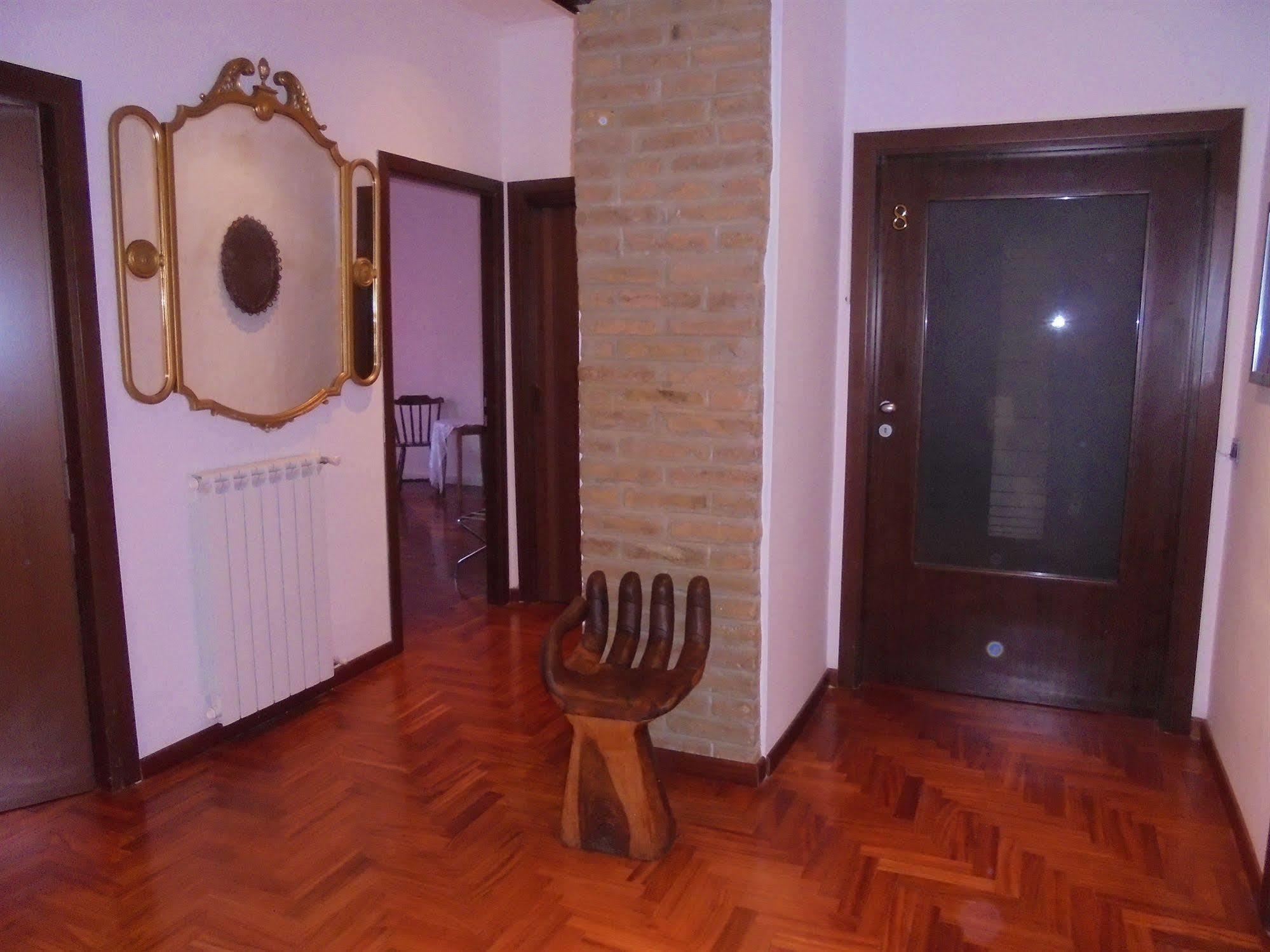 Max House Bed and Breakfast Rome Buitenkant foto